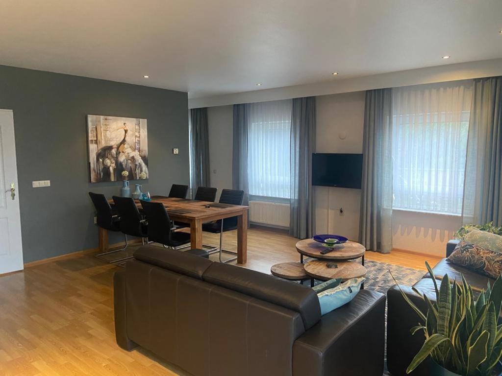 Panorama Sousberg Appartementen Schin op Geul Eksteriør billede